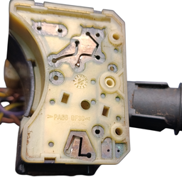 CHAVE PARABRISA TRASEIRO SCENIC MEGANE 1999/2005 