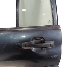 PORTA TRASEIRA ESQUERDA GM TRACKER 2001 Á 2009 ORIGINAL