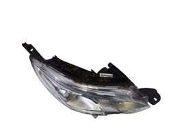 FAROL DIREITO PEUGEOT 2008 2015 A 2023 C/ LED