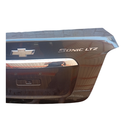 TAMPA TRASEIRA SONIC SEDAN 2012 2013 A 2014