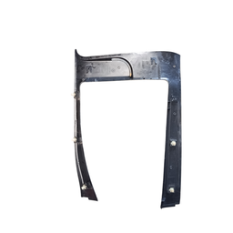 ACABAMENTO COLUNA TRASEIRA ESQUERDA KADETT 1989