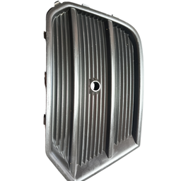 Grade Moldura Parachoque Dianteiro Direita Audi Q3 2020/