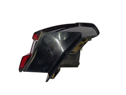 LANTERNA TRASEIRA ESQUERDA HONDA CITY HATCH 2022/... (CANTO)