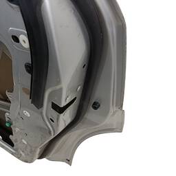 PORTA TRASEIRA DIREITA FIAT FREEMONT 2009 2010 A 2017 2018