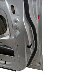 PORTA DIANTEIRA DIREITA GM CAPTIVA 2008 2009 Á 2016 2017