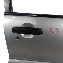 PORTA DIANTEIRA DIREITA GM TRACKER 2001 A 2009 ORIGINAL