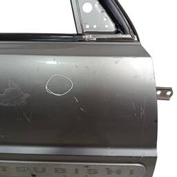 PORTA DIANTEIRA DIREITA MITSUBISHI PAJERO TR4 2010 Á 2015