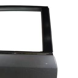 PORTA TRASEIRA DIREITA GM CAPTIVA 2008 2009 A 2016 2017