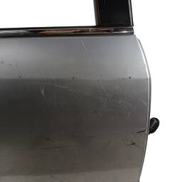 PORTA TRASEIRA DIREITA GM CAPTIVA 2008 2009 A 2016 2017