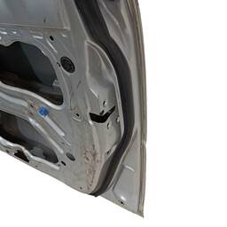 PORTA DIANTEIRA DIREITA TOYOTA HILUX 1995 A 2004 ORIGINAL