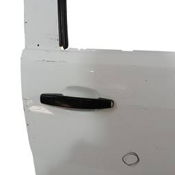 PORTA DIANTEIRA DIREITA GM TRAILBLAZER S10 2012 Á 2023 