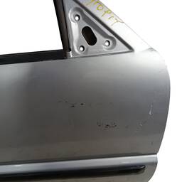 PORTA DIANTEIRA DIREITA GM  BLAZER S10 1995 1996 Á 2010 2011