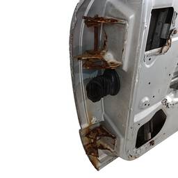 PORTA DIANTEIRA DIREITA GM  BLAZER S10 1995 1996 Á 2010 2011