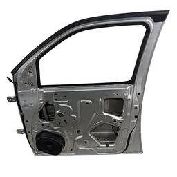 PORTA DIANTEIRA DIREITA NISSAN FRONTIER 2008 Á 2016 ORIGINAL