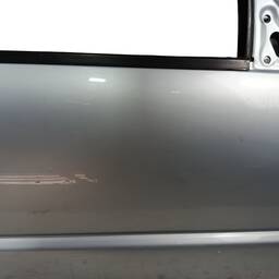 PORTA DIANTEIRA DIREITA GM S10 BLAZER 1995 1996 1997 Á 2011