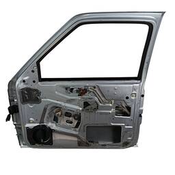 PORTA DIANTEIRA DIREITA GM S10 BLAZER 1995 1996 1997 Á 2011