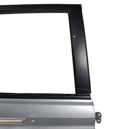 PORTA TRASEIRA DIREITA SSANGYONG KYRON 2007 2008 Á 2011