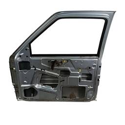 PORTA DIANTEIRA DIREITA CHEVROLET S10 BLAZER 2001 A 2011