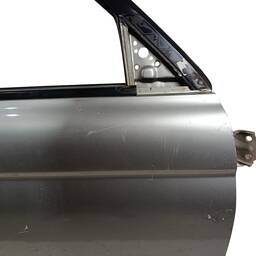 PORTA DIANT DIREITA MITSUBISHI L200 OUTDOOR 2004 2005 Á 2011