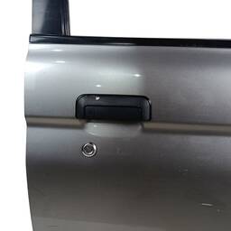 PORTA DIANT DIREITA MITSUBISHI L200 OUTDOOR 2004 2005 Á 2011