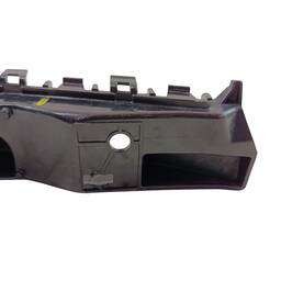 GUIA PARACHOQUE DIANTEIRO ESQUERDO CHERY TIGGO 3 2020 A 2025