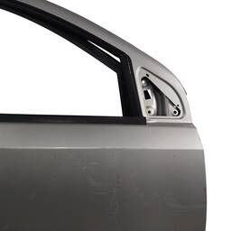 PORTA DIANTEIRA DIREITA FIAT FREEMONT 2009 2010 A 2017 2018