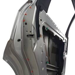 PORTA TRASEIRA ESQUERDA FIAT FREEMONT JOURNEY 2009 A 2018