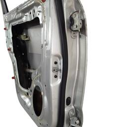 PORTA TRASEIRA ESQUERDA HYUNDAI TUCSON 2005 2006 A 2017