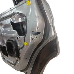 PORTA TRASEIRA DIREITA MITSUBISHI PAJERO SPORT 2005  A 2011