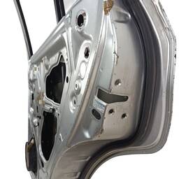 PORTA TRASEIRA DIREITA TOYOTA RAV4 2000 A 2005 ORIGINAL 