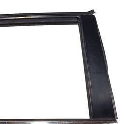 PORTA TRASEIRA DIREITA GM CAPTIVA 2008 2009 A 2016 2017