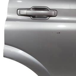 PORTA TRASEIRA DIREITA SSANGYONG ACTYON 2008 2009 A 2012