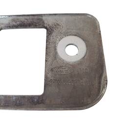 REFORÇO FECHADURA CAPO FORD TRANSIT 2008 A 2013