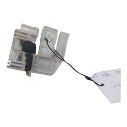 GUIA SUPORTE VIDRO TRASEIRO DIREITO PEUGEOT 206 SW 05/09