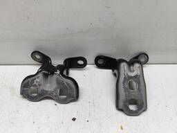 PAR DOBRADIÇA PORTA DIANTEIRA ESQUERDA ONIX 1.4 LTZ 2015 A 2