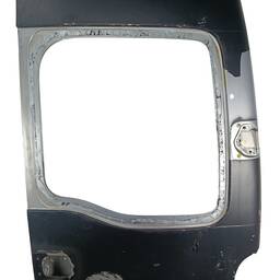 TAMPA TRASEIRA DIREITA RENAULT MASTER C/ VIDRO 2003 A 2013