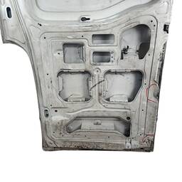 TAMPA TRASEIRA DIREITA RENAULT MASTER 2003 2004 A 2012 2013 