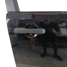 PORTA DIANTEIRA DIREITA JEEP RENEGADE 2016 2017 A 2023 2024