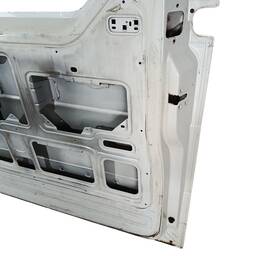 PORTA TRASEIRA DIREITA RENAULT MASTER C/VIDRO 2014 A 2024