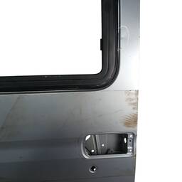 PORTA LATERAL TRASEIRA DIREITA MASTER FURGÃO 2003 A 2013 