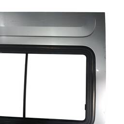 PORTA LATERAL TRASEIRA DIREITA MASTER 2003 Á 2013 FURGÃO