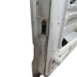 PORTA LATERAL TRASEIRA DIREITA MASTER  FURGÃO 2003 A 2013