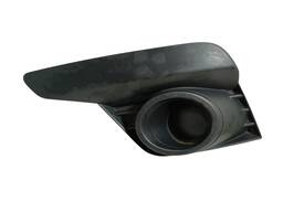 GRADE MOLDURA PARACHOQUE ESQ S/ MILHA SANDERO LOGAN 20/24