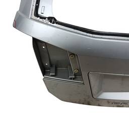 TAMPA TRASEIRA FIAT FREEMONT 2009 2010 A 2017 2018