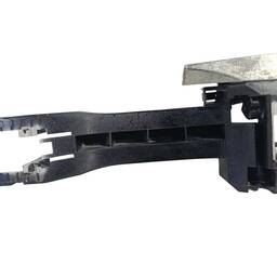 SUPORTE MAÇANETA EXTERNA ESQUERDA NISSAN KICKS 2017 A 2025