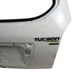 TAMPA TRASEIRA HYUNDAI TUCSON 2005 2006 A 2016 2017