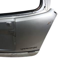 TAMPA TRASEIRA GM CAPTIVA 2008 2009 A 2016 2017