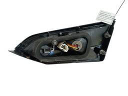 LANTERNA TRASEIRA ESQUERDA VERSA 2021/ (MALA)