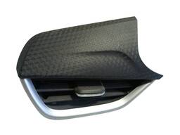 DIFUSOR AR LATERAL LADO ESQUERDO ONIX 2020/.. PRETO