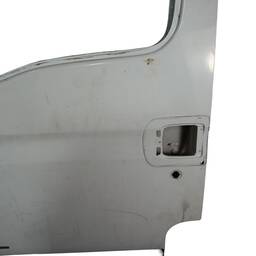 PORTA DIANTEIRA ESQUERDA IVECO DAILY 2008 A 2019 